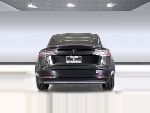 Used 2018 Tesla Model 3 Long Range RWD image 10