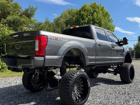 Used 2017 Ford F250 Lariat w/ Lariat Value Package AWD/4WD image 15