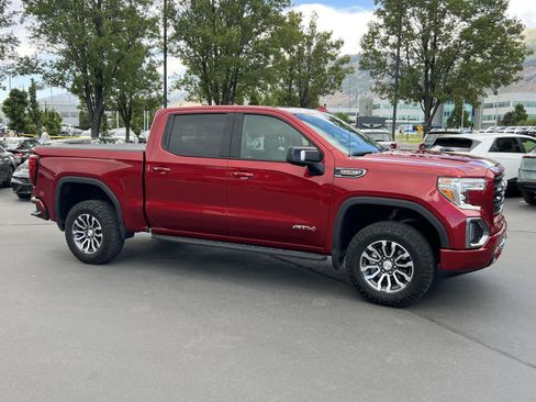 Used 2022 GMC Sierra 1500 AT4 w/ AT4 Premium Package AWD/4WD image 5
