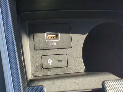 Used 2022 Hyundai Santa Fe Limited image 26