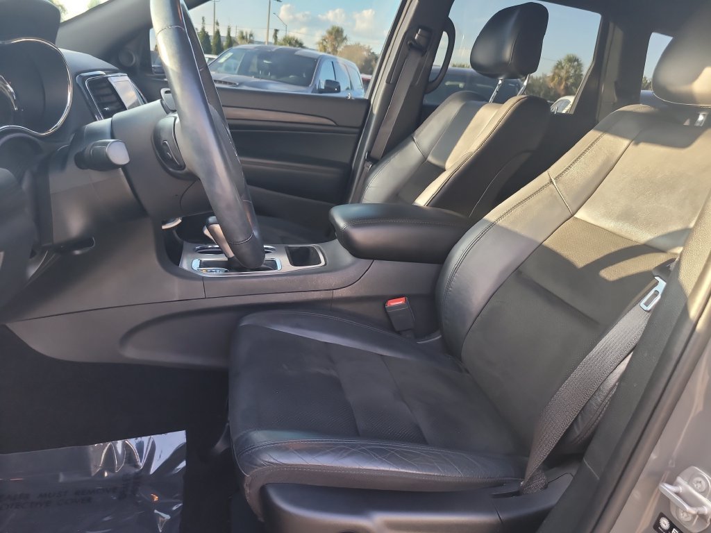 Used 2021 Jeep Grand Cherokee Laredo X RWD image 21
