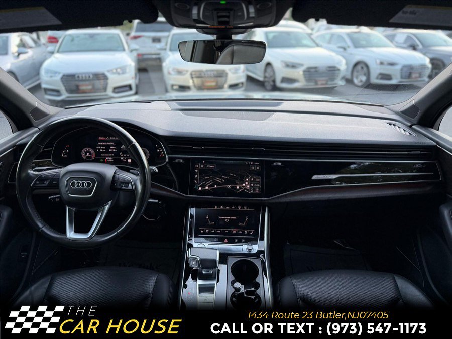 Used 2020 Audi Q7 3.0T Prestige w/ Prestige Package AWD/4WD image 29