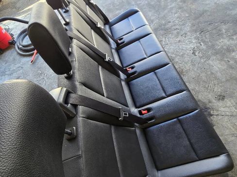 Used 2017 Mercedes-Benz Sprinter 2500 image 38