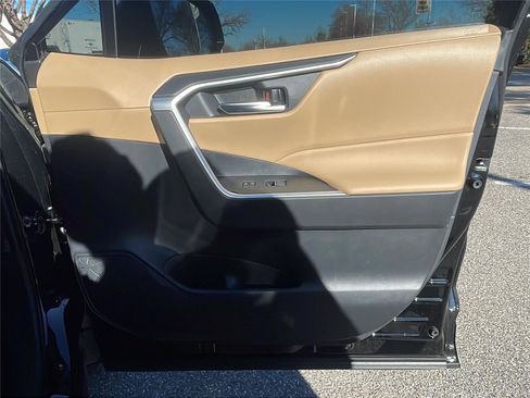 New 2025 Toyota RAV4 XLE Premium image 13