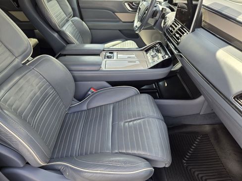 Used 2020 Lincoln Navigator Black Label image 12