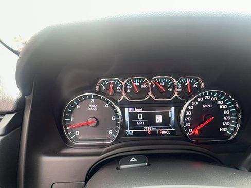 Used 2018 Chevrolet Tahoe LT image 29