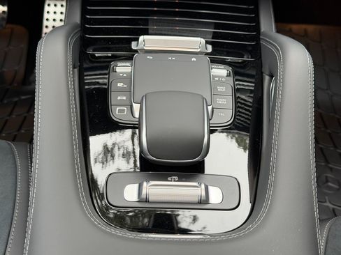 New 2026 Mercedes-Benz GLE 53 AMG 4MATIC Coupe image 22