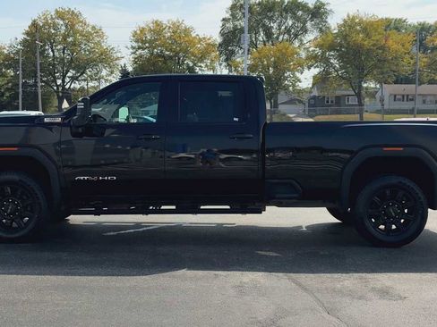 Certified 2024 GMC Sierra 2500 AT4 w/ AT4 Preferred Package image 7