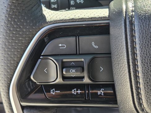 Certified 2024 Toyota Sequoia Platinum image 26