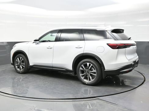 Used 2026 INFINITI QX60 Pure w/ Cargo Package AWD/4WD image 4