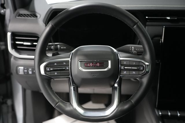 Used 2025 GMC Terrain Elevation AWD/4WD image 13