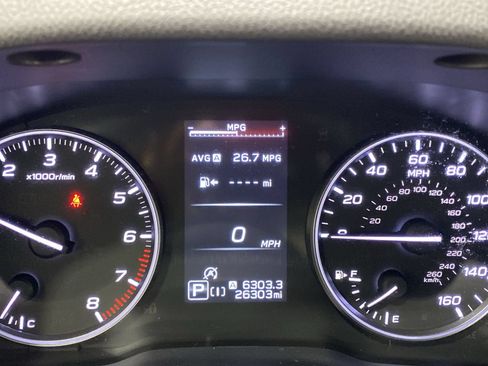 Used 2024 Subaru Crosstrek 2.0i Premium AWD/4WD image 15