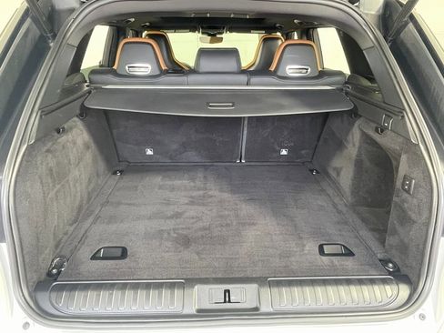 Used 2021 Land Rover Range Rover Sport SVR image 7