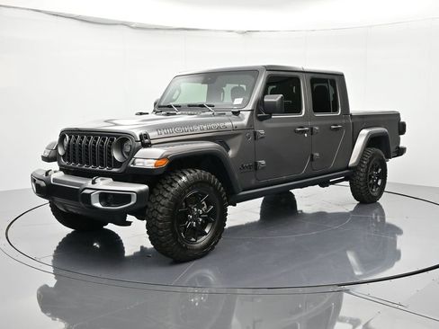 Certified 2025 Jeep Gladiator Sport image 1