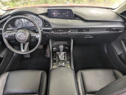 Used 2024 MAZDA MAZDA3 s FWD image 12
