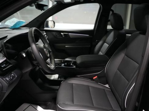 New 2026 Buick Enclave Preferred w/ Power Package AWD/4WD image 15