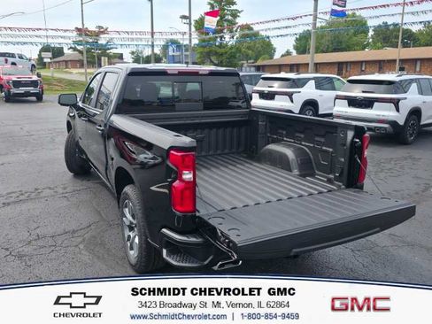 New 2026 Chevrolet Silverado 1500 RST w/ RST All Star Premium Package AWD/4WD image 9
