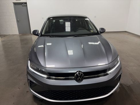 New 2026 Volkswagen Jetta SE image 37