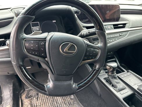 Used 2019 Lexus ES 350 w/ Premium Package image 5