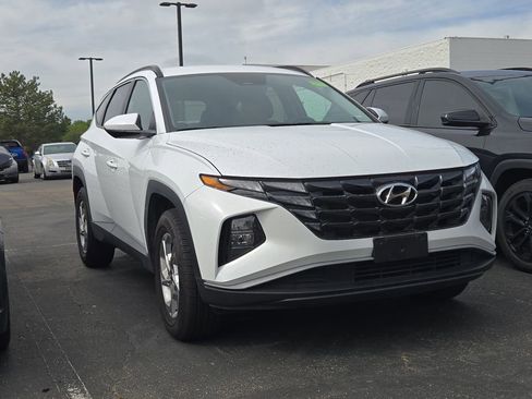 Used 2024 Hyundai Tucson SEL AWD/4WD image 3