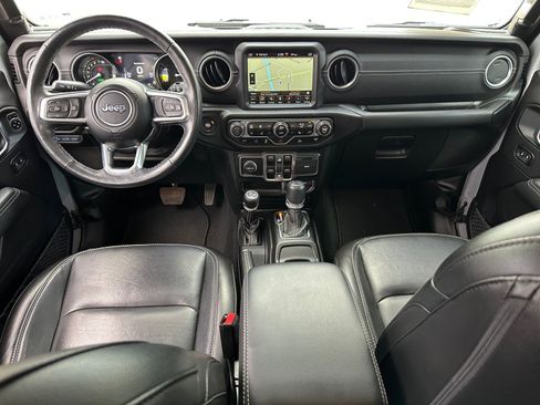 Used 2023 Jeep Wrangler Unlimited Sahara w/ Cold Weather Group AWD/4WD image 13