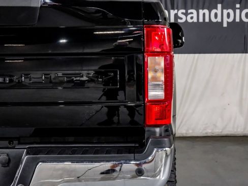 Used 2022 Ford F350 Lariat w/ Lariat Value Package AWD/4WD image 40