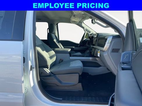 New 2026 Ford F350 XLT w/ XLT Premium Package AWD/4WD image 15