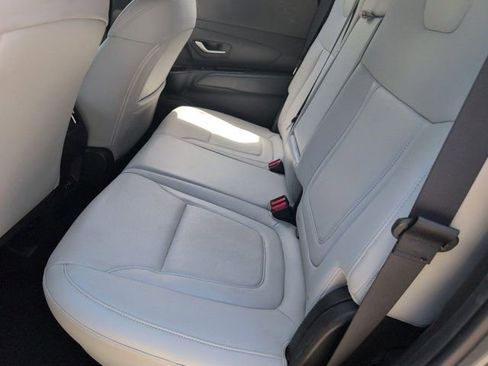 Used 2025 Hyundai Santa Cruz SEL FWD image 27