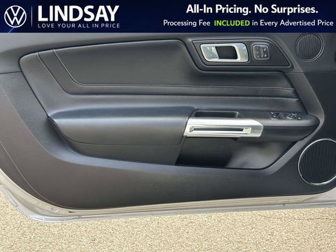 Used 2019 Ford Mustang Premium w/ Ecoboost Performance Package RWD image 9
