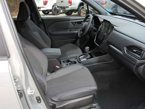 Certified 2025 Subaru Forester Premium AWD/4WD image 38