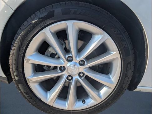 Used 2016 Buick Verano Leather w/ Driver Confidence Package FWD image 20