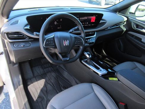 Used 2024 Buick Envista Avenir image 15