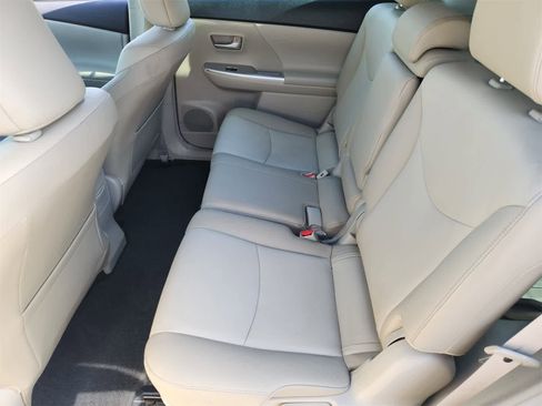 Used 2014 Toyota Prius V Five image 24