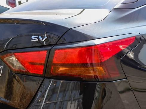 Used 2022 Nissan Altima 2.5 SV image 8