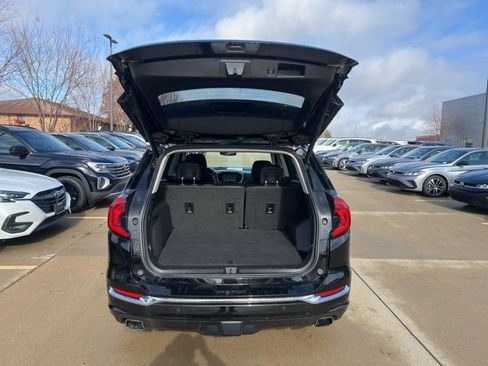 Used 2020 GMC Terrain Denali w/ Denali Premium Package image 9