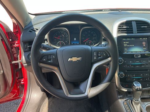 Used 2014 Chevrolet Malibu LT FWD image 11