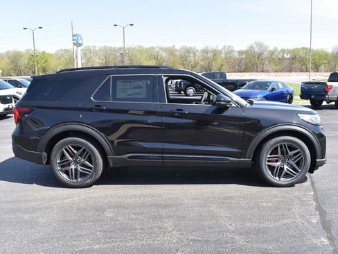 New 2026 Ford Explorer ST AWD/4WD image 14