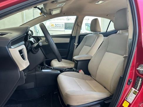 Used 2014 Toyota Corolla LE image 2