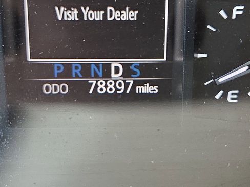 Used 2018 Toyota Tundra SR image 9