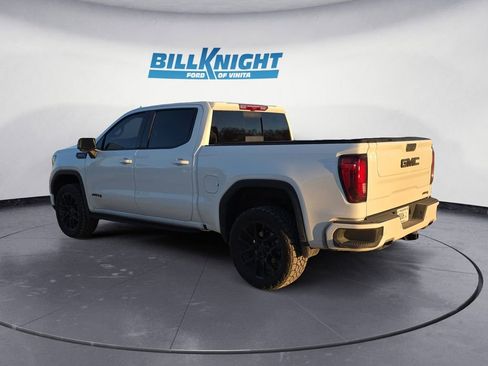 Used 2024 GMC Sierra 1500 AT4 w/ Technology Package image 3