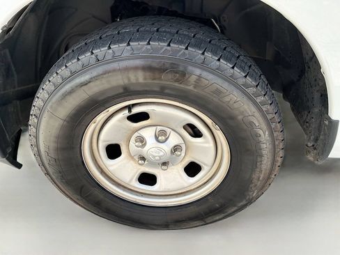 Used 2022 RAM 1500 Tradesman RWD image 32