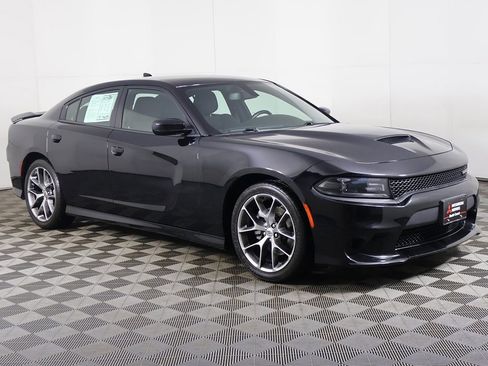 Used 2022 Dodge Charger GT image 2