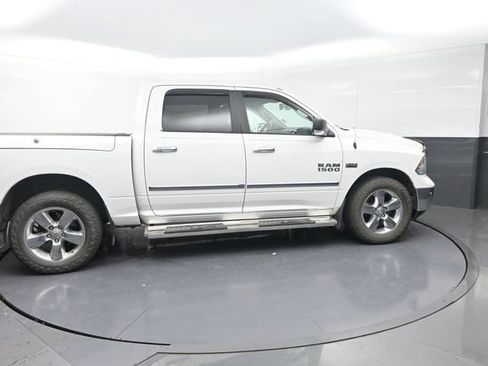 Used 2017 RAM 1500 Big Horn AWD/4WD image 9
