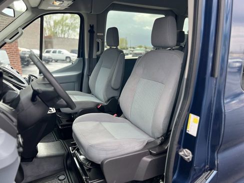 Used 2017 Ford Transit 350 XL image 17