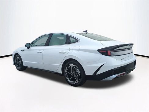 New 2026 Hyundai Sonata SEL FWD image 7