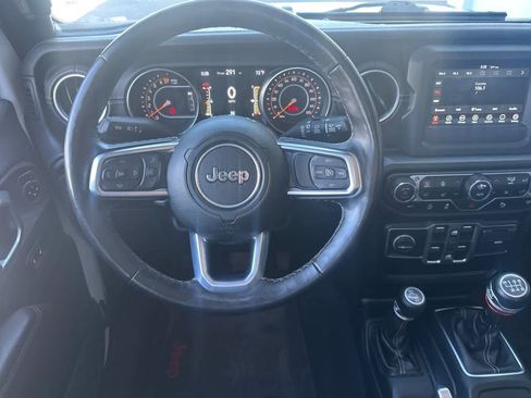 Used 2020 Jeep Wrangler Unlimited Sahara w/ LED Lighting Group image 14