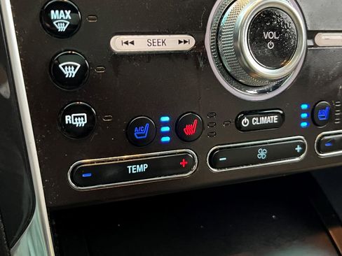 Used 2016 Ford Explorer Limited w/ Equipment Group 303A image 30