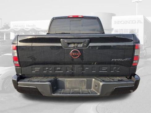 Used 2024 Nissan Frontier PRO-4X w/ Off-Road Protection Package image 7