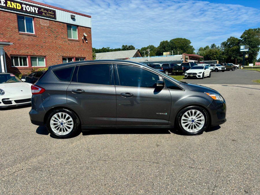 Used 2017 Ford C-MAX SE FWD image 4