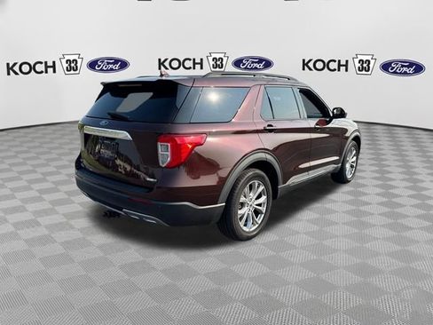 Used 2020 Ford Explorer XLT w/ Equipment Group 202A AWD/4WD image 8